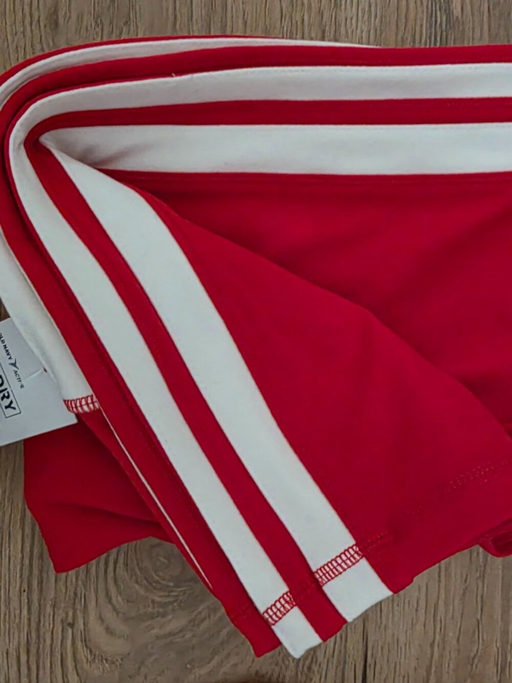 Old Navy Active GO-DRY High Rise 7/8 Leggings Red White Stripe Women's Large NWT - Picture 2 of 3